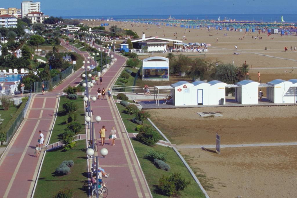 Hotel Golf ***S بيبيوني المظهر الخارجي الصورة